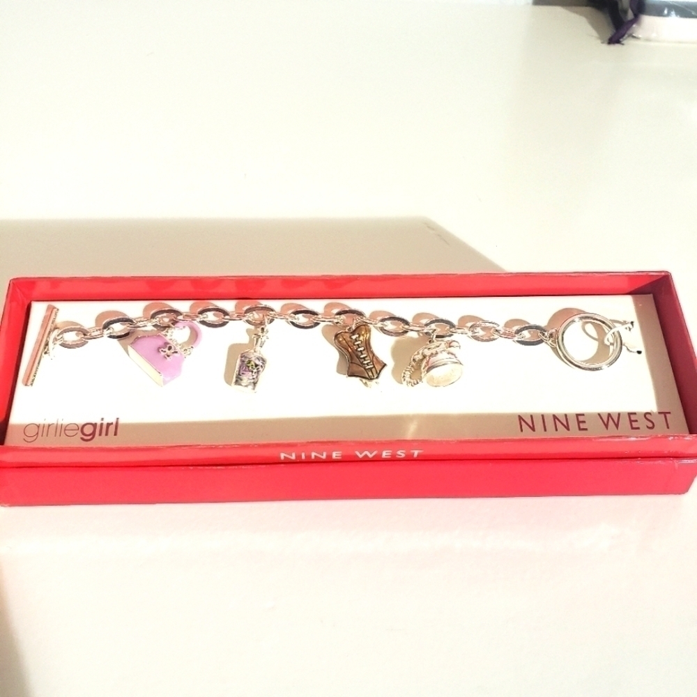 Nine West girliegirl